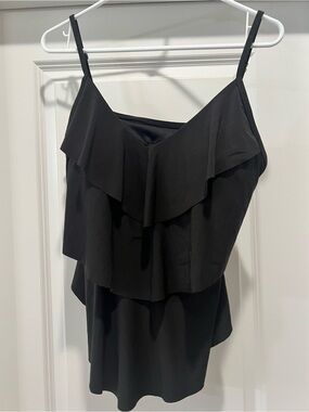Aqua Green NWT $29 Black Tiered Ruffle Swim Top